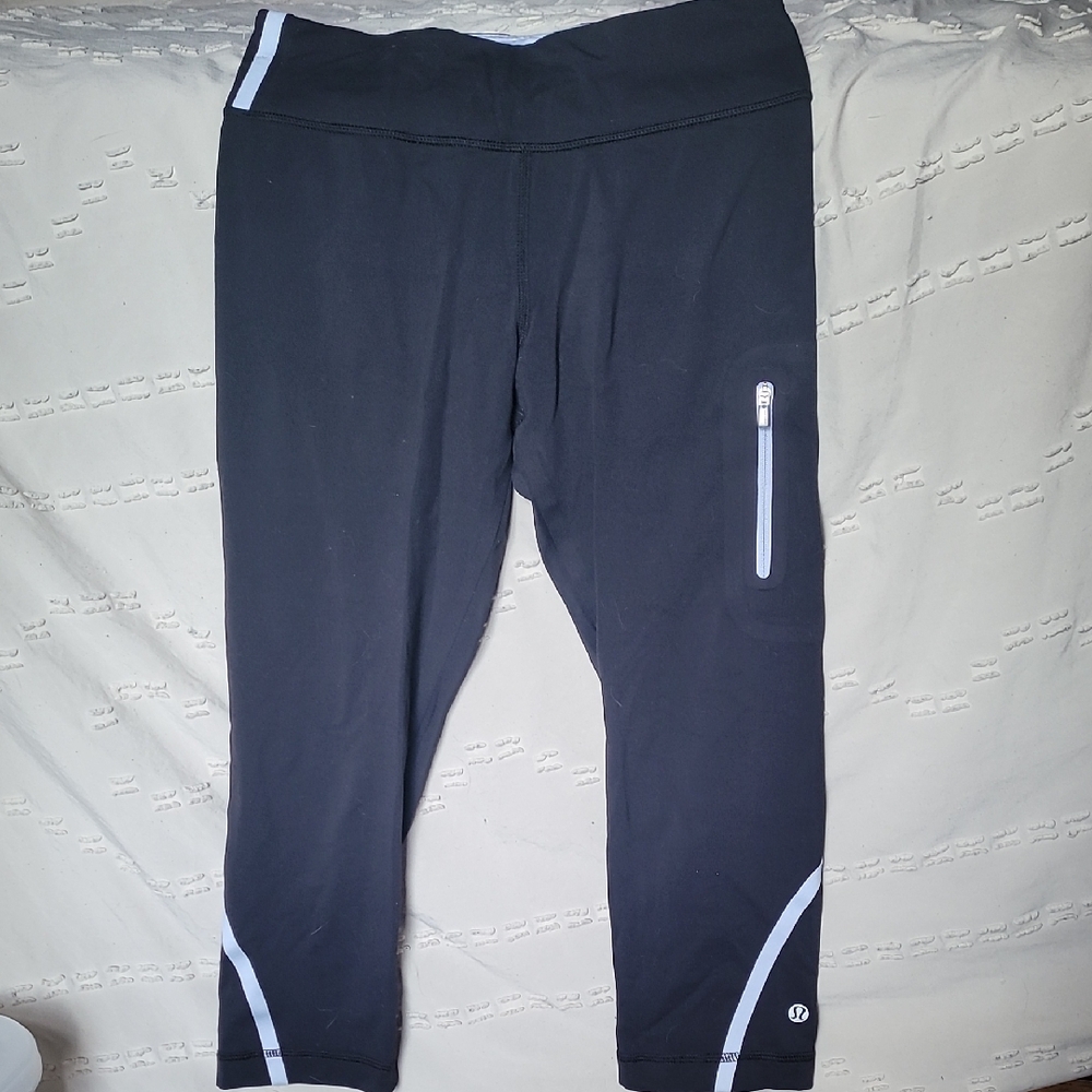 Lululemon Bottoms with Reflective Details